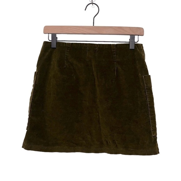BDG Dark Green Mini Skirt. Size S-P - Picture 3 of 7